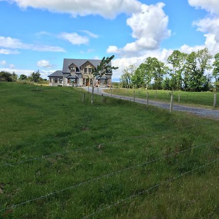 クノック Annies Meadow.ヴィラ エクステリア 写真